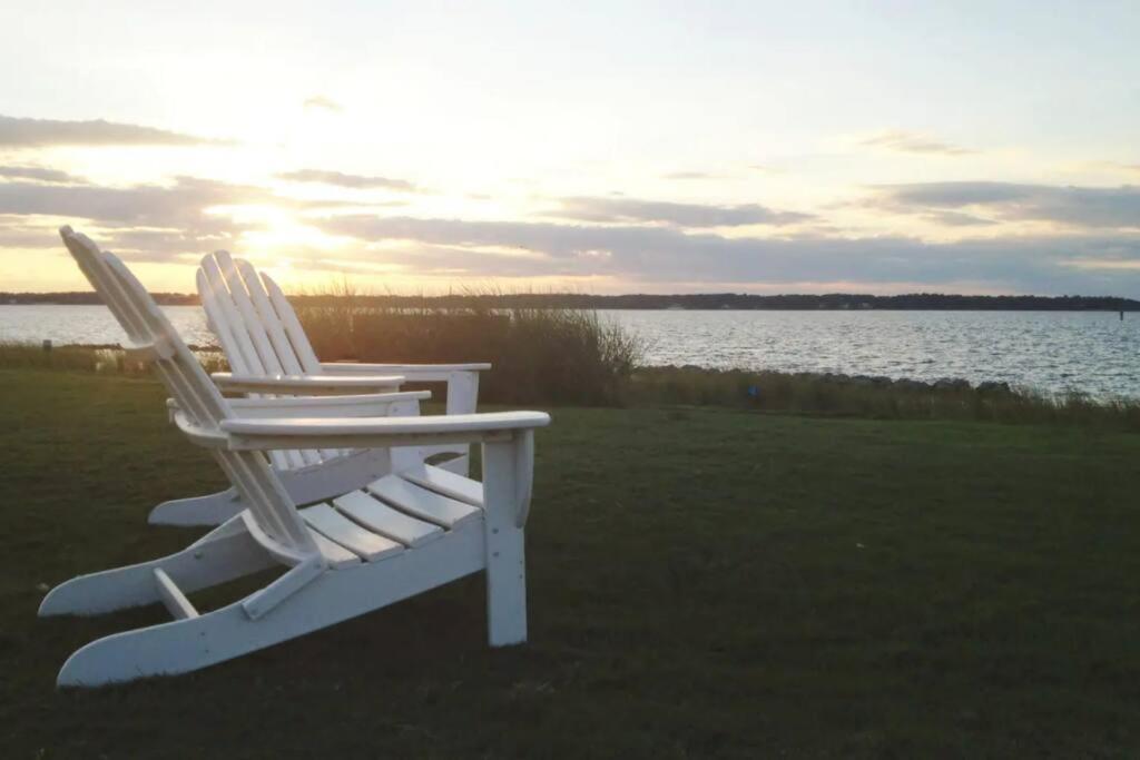 In The Heart Of Harbour Town 2Br 2Ba Pool Access Close To Beach Hilton Head Island Exterior photo